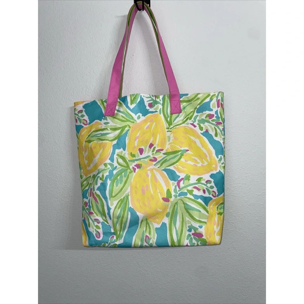 Lilly Pulitzer for Estee Lauder Tote Bag Canvas Yellow Lemons Beach‎ Shopping